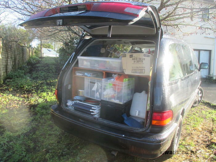 VAN Toyota Estima 1997, 180 000 km, Petrol, $ 3500