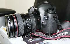 Canon EOS 5D MARK III