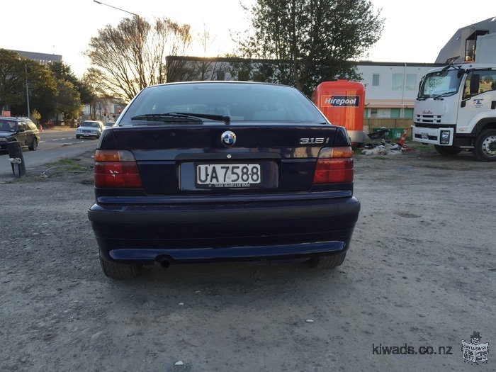 BMW 316i Coupe