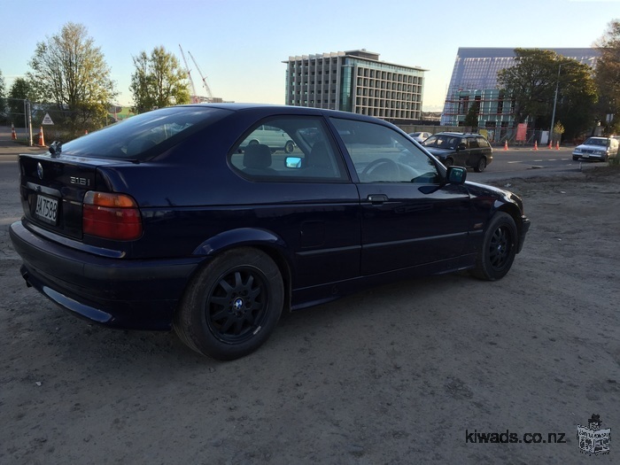 BMW 316i Coupe