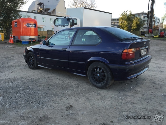 BMW 316i Coupe