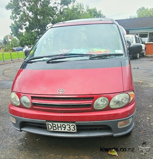 toyota estima luxury 235k 4200$