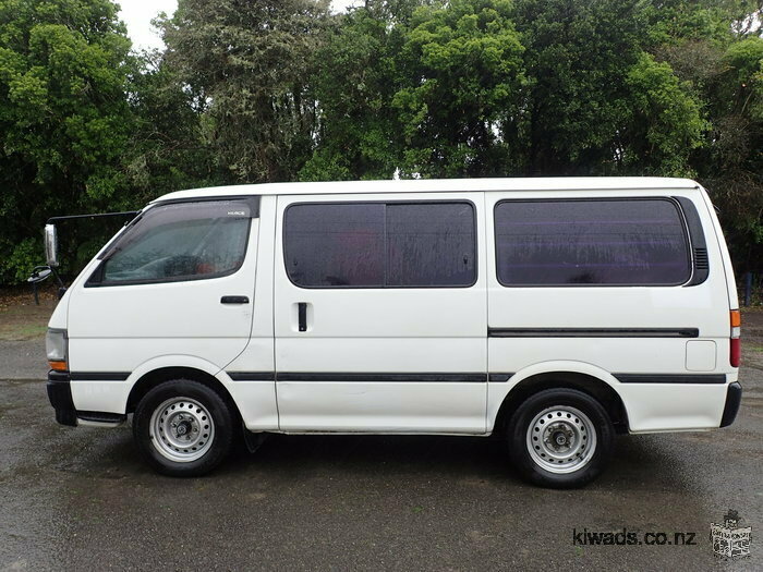 vds van toyota hiace aménagé